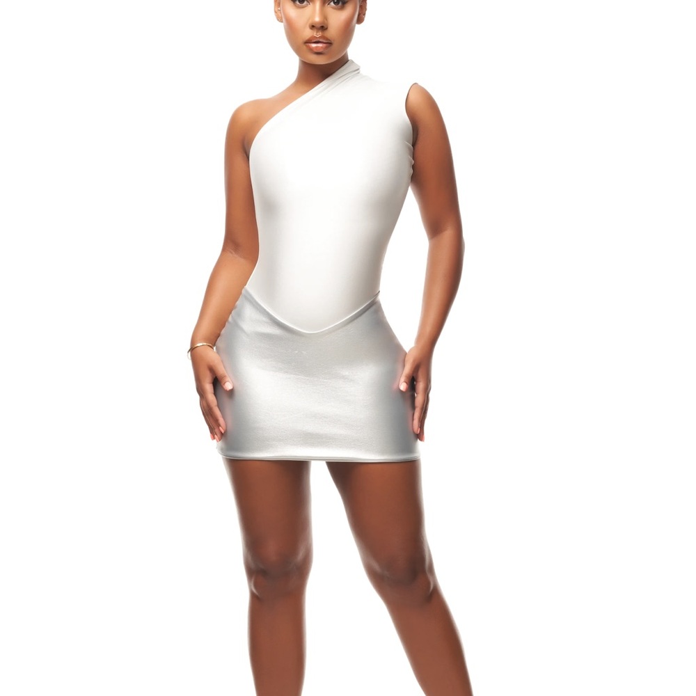 Coucoo bodysuit and skirt